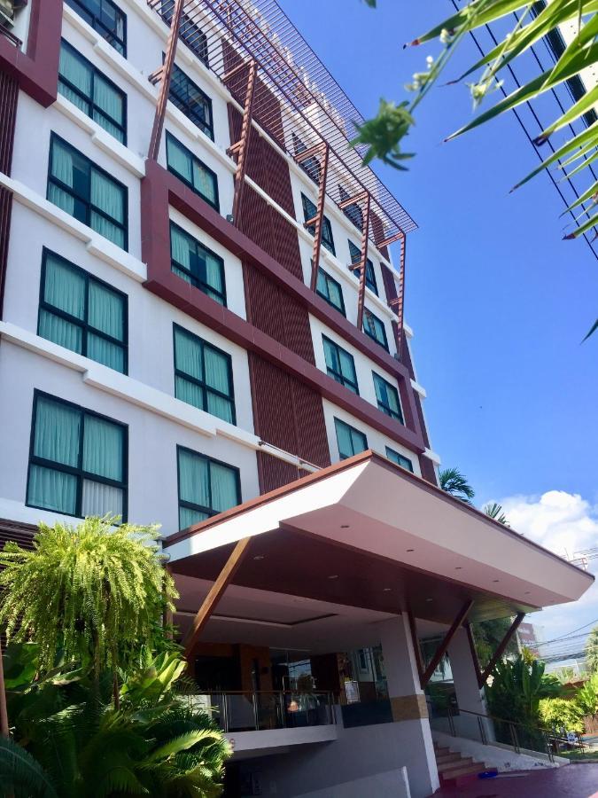 Crystal Jade Hotel Районг Экстерьер фото