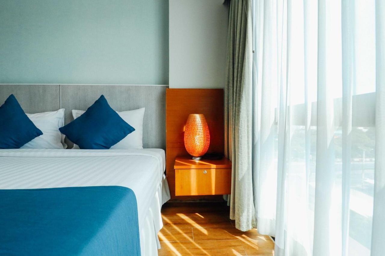 Crystal Jade Hotel Районг Экстерьер фото