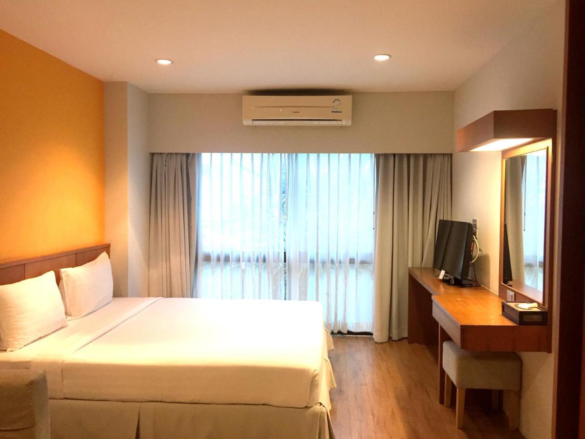 Crystal Jade Hotel Районг Экстерьер фото