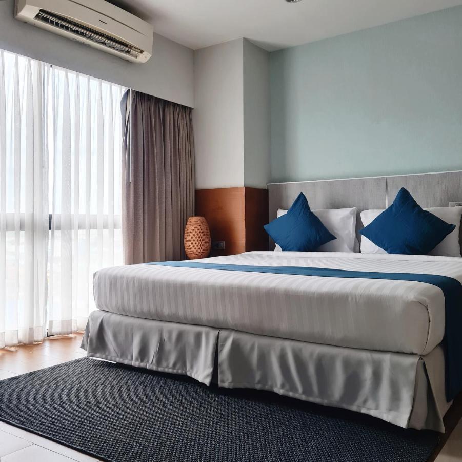 Crystal Jade Hotel Районг Экстерьер фото