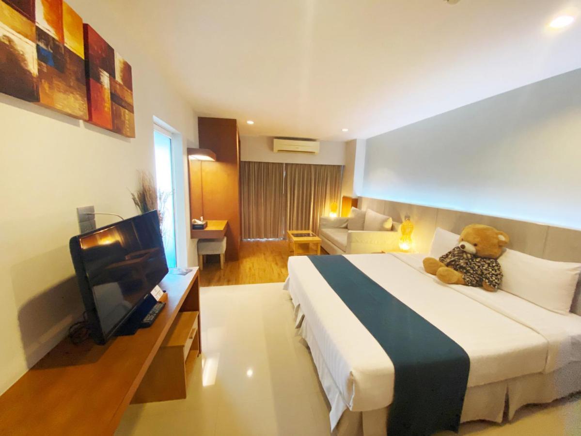 Crystal Jade Hotel Районг Экстерьер фото