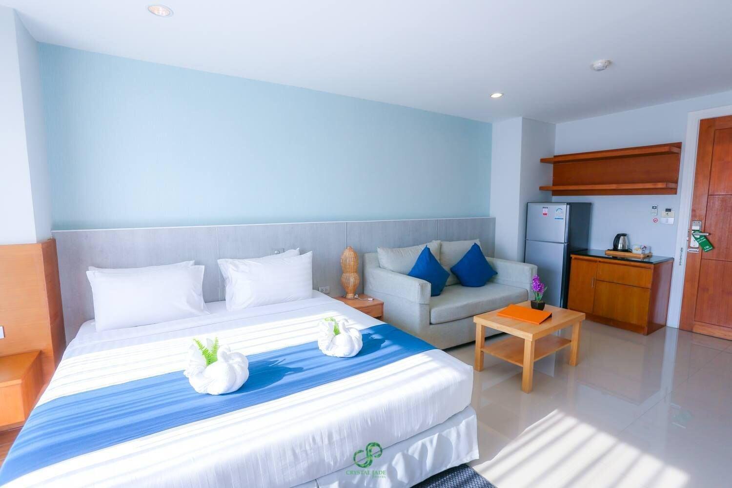 Crystal Jade Hotel Районг Экстерьер фото